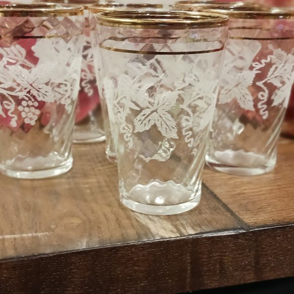 Bartlett and Collins Drinkware - Picture 6 of 7